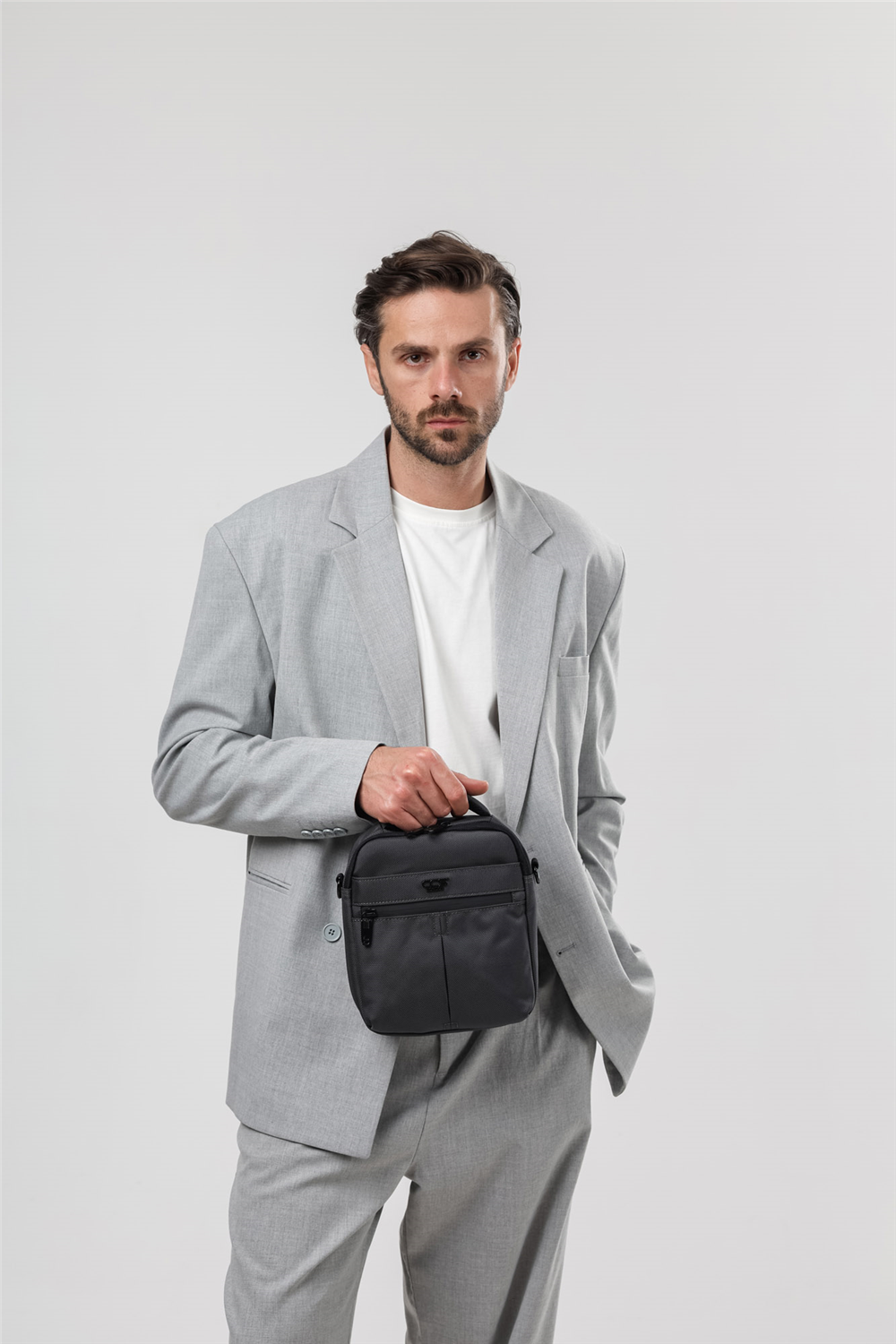 ÇÇS 31652 Askılı Çanta