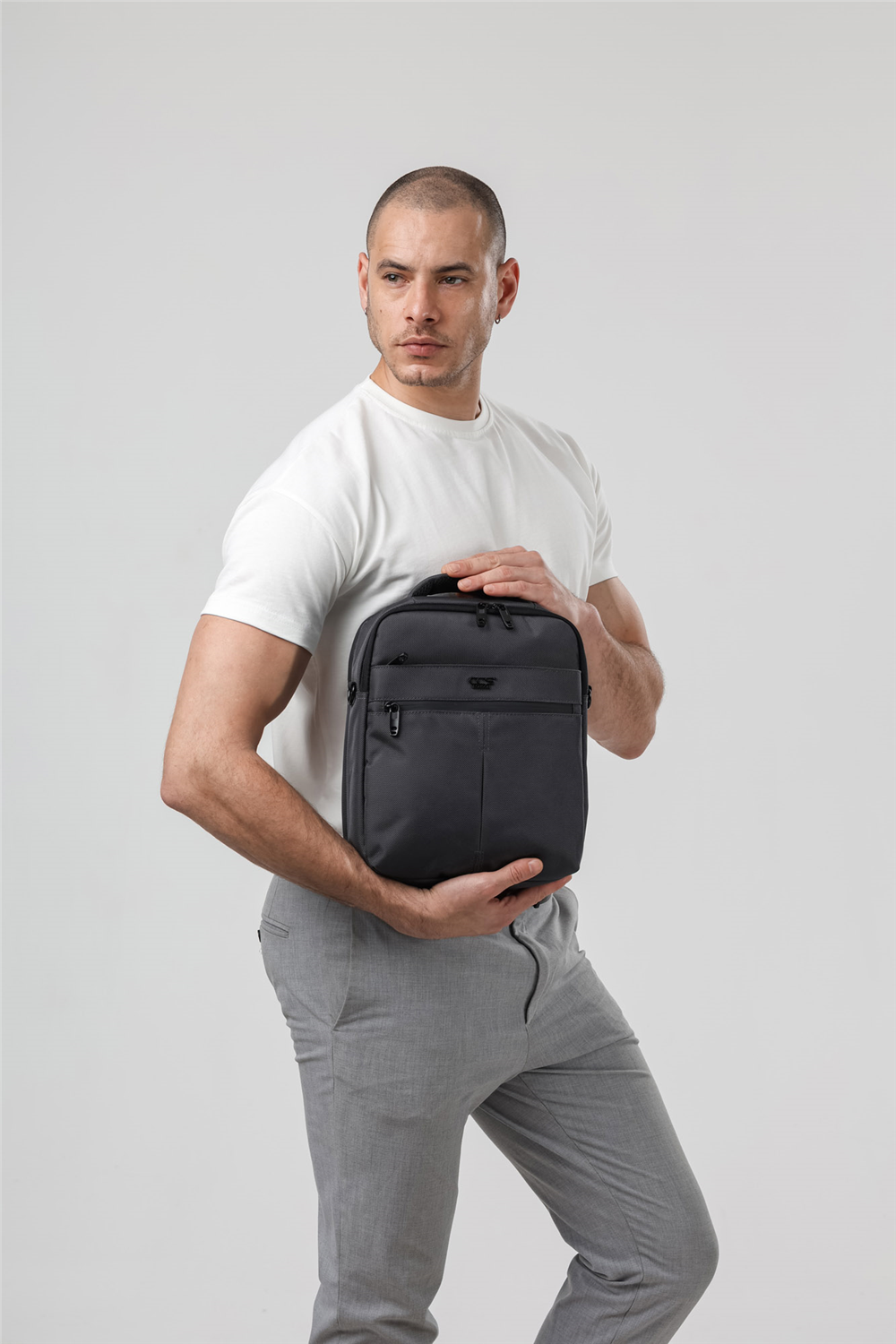 ÇÇS 31654 Askılı Çanta