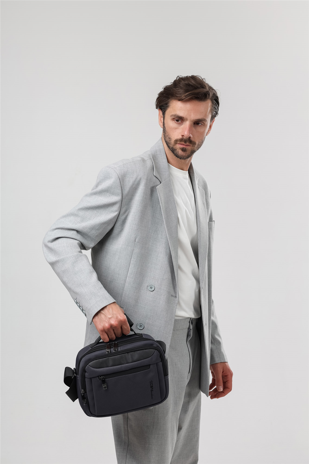 ÇÇS 31663 Askılı Çanta