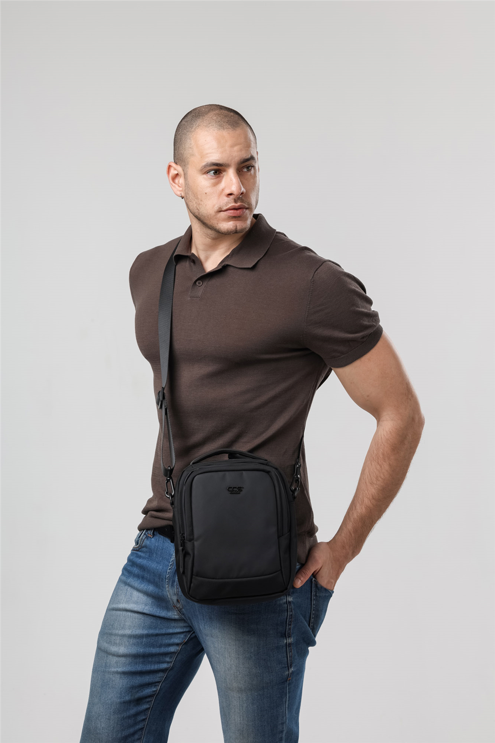 ÇÇS 31668 Askılı Çanta