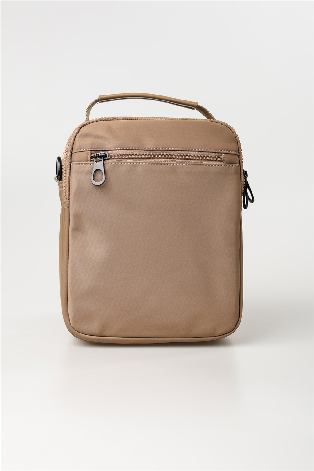 ÇÇS 31673 Askılı Çanta