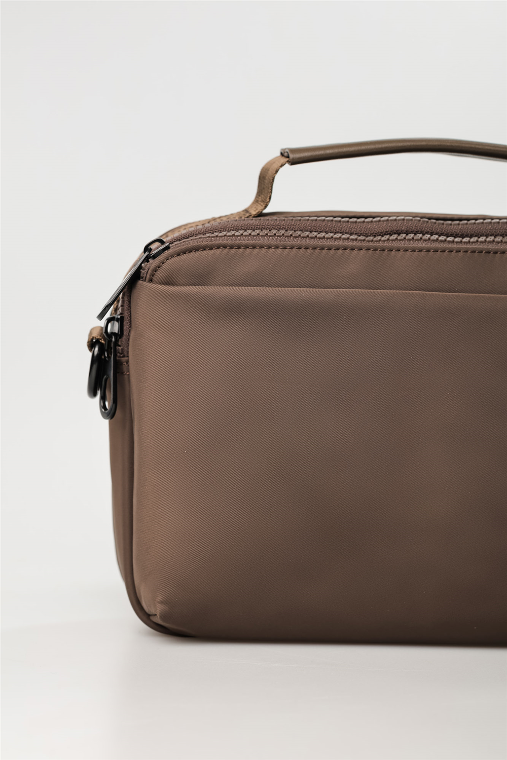 ÇÇS 31676 Askılı Çanta