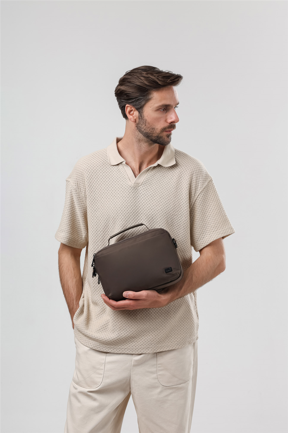 ÇÇS 31676 Askılı Çanta