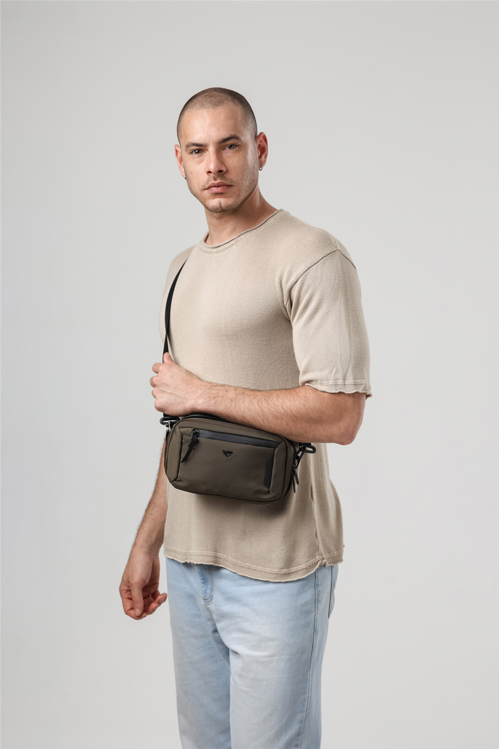 ÇÇS 31689 Askılı Çanta
