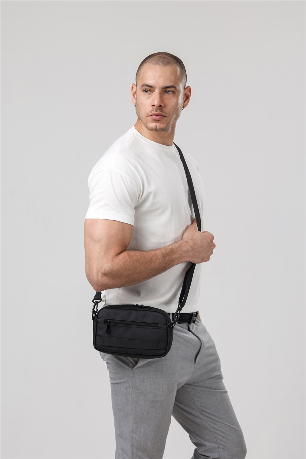 ÇÇS 31717 Askılı Çanta