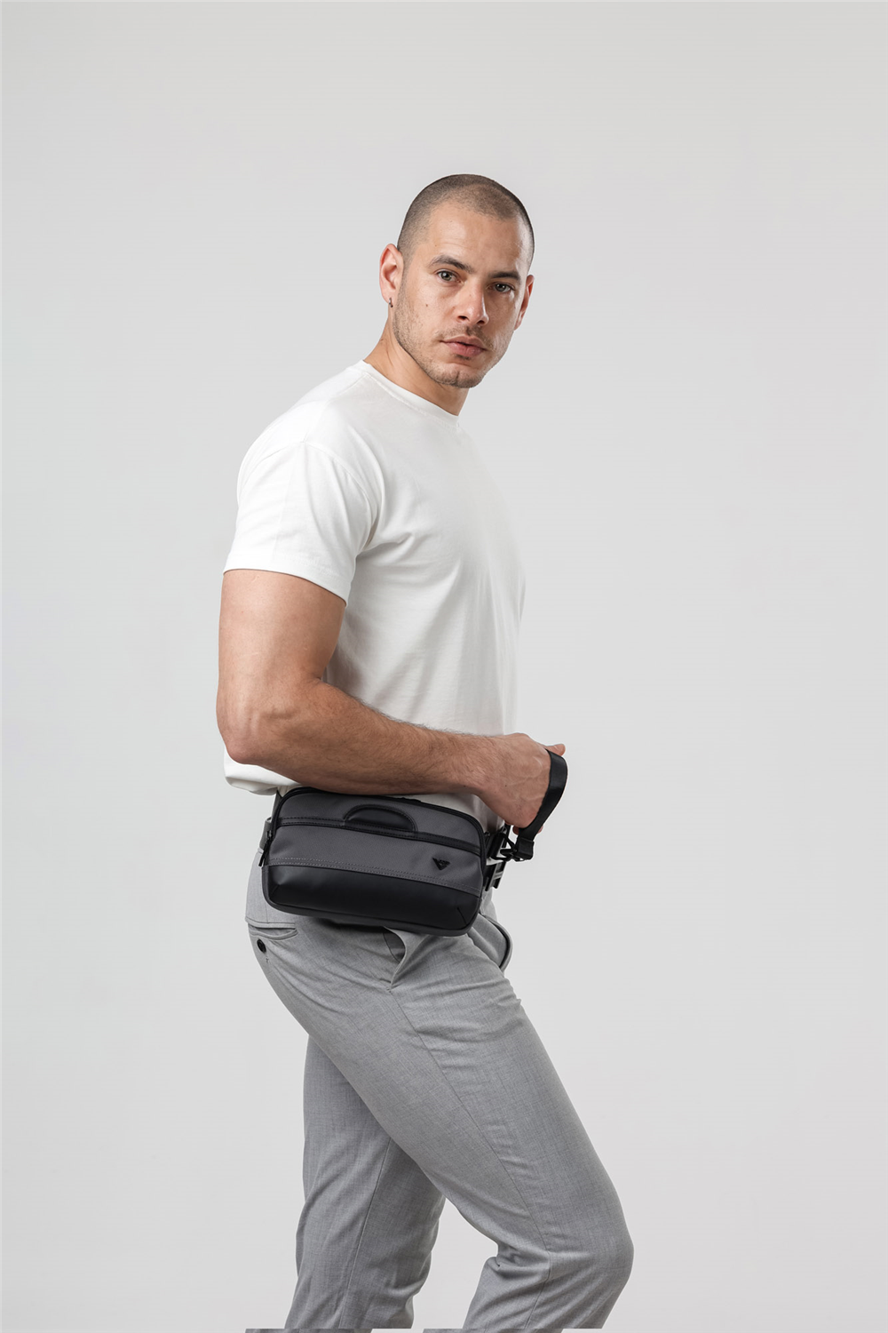 ÇÇS 31721 Askılı Çanta