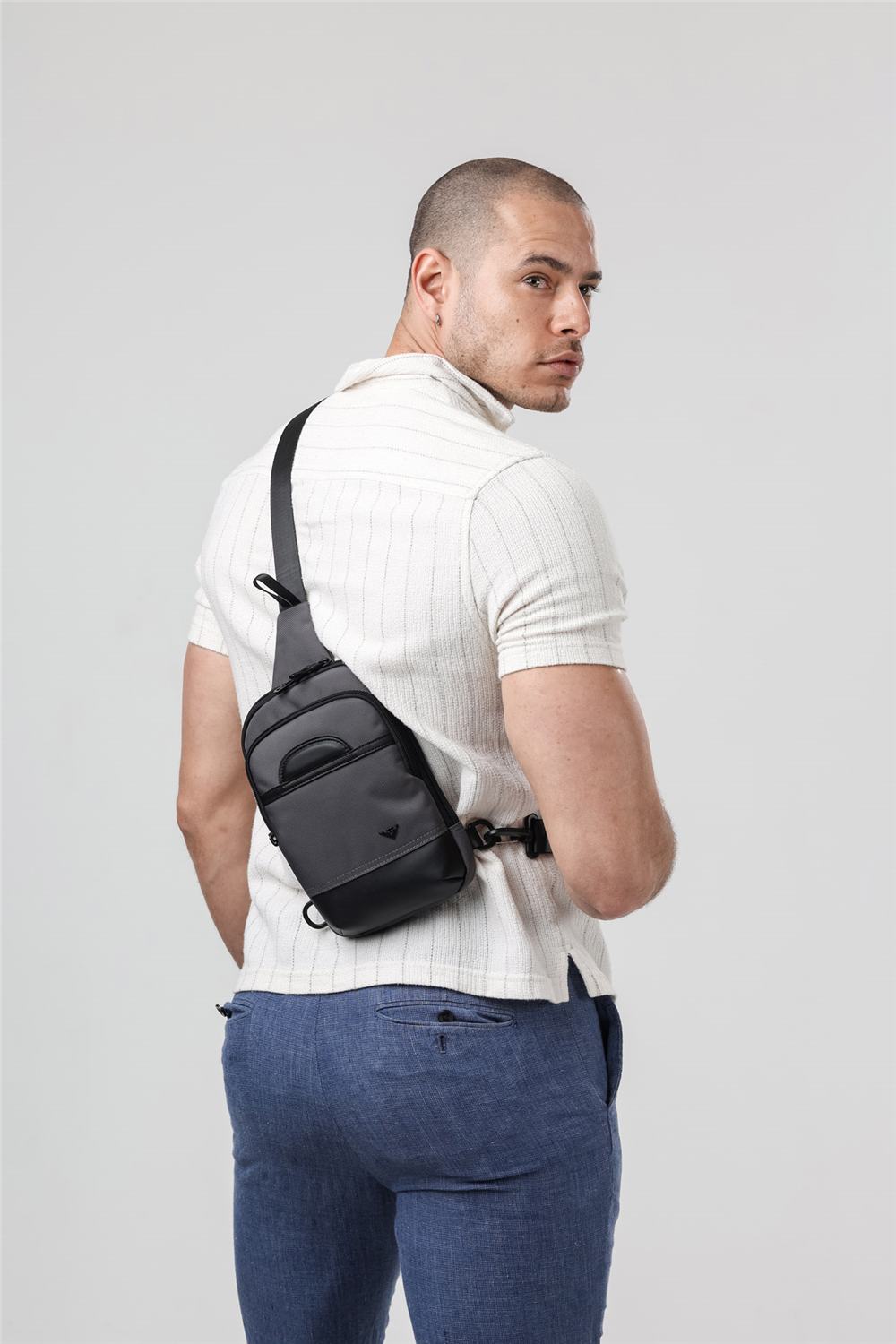 ÇÇS 31722 Çapraz Askılı Çanta