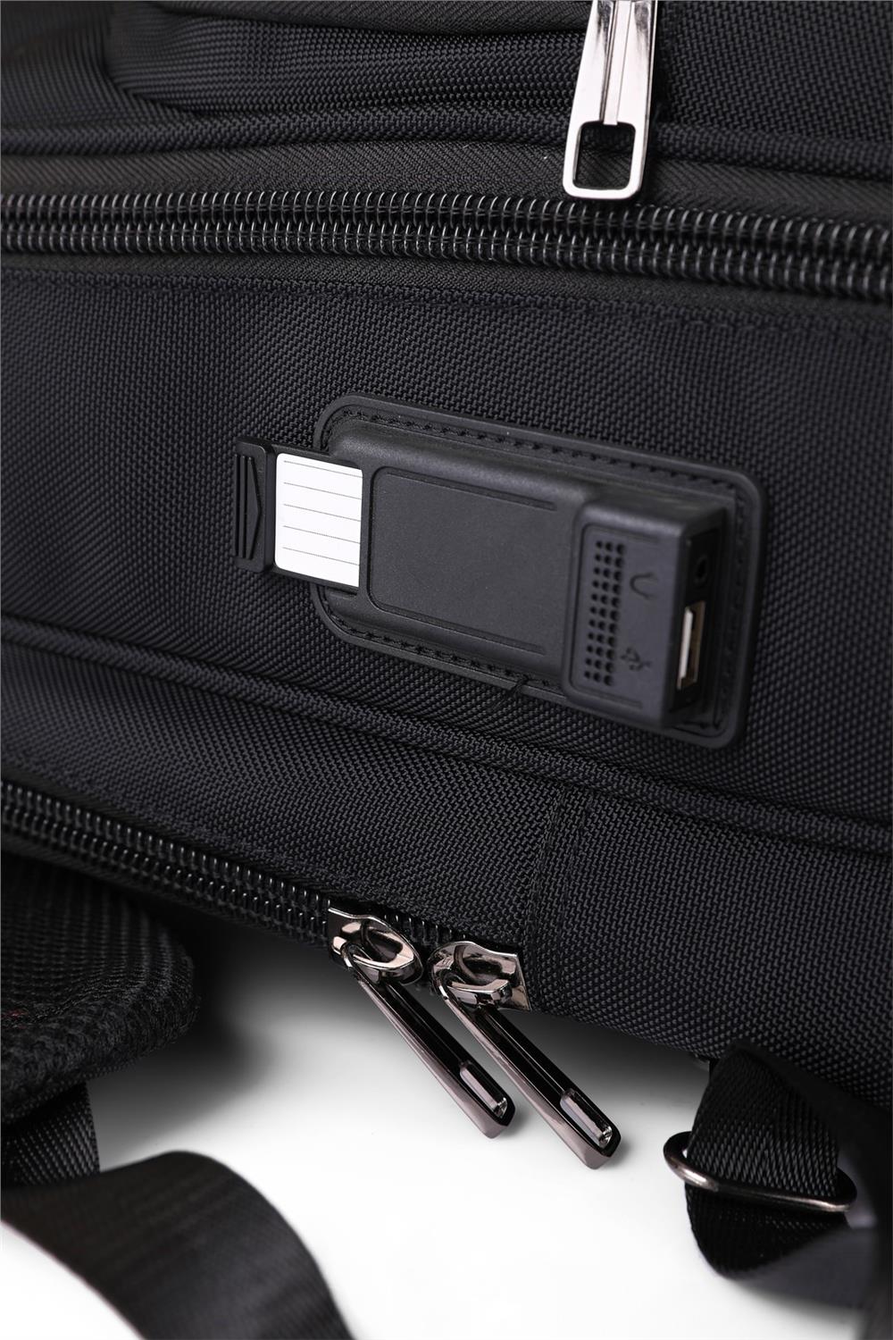 ÇÇS 51270 KİLİTLİ USB GİRİŞLİ ÇAPRAZ OMUZ ASKILI SIRT ÇANTASI