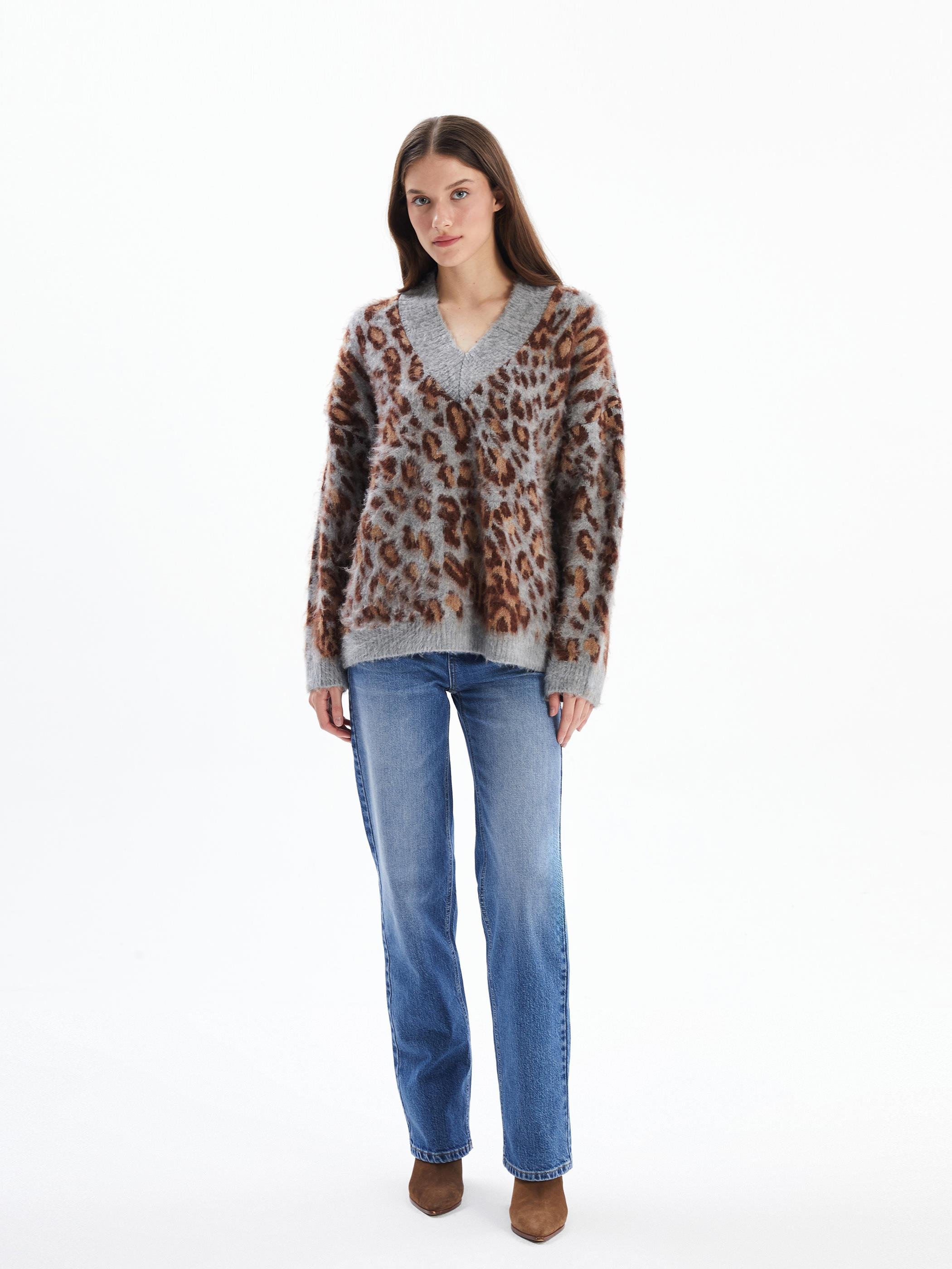 Juba - Leopar Desenli V Yaka Uzun Kollu Kazak - Leopar Renk