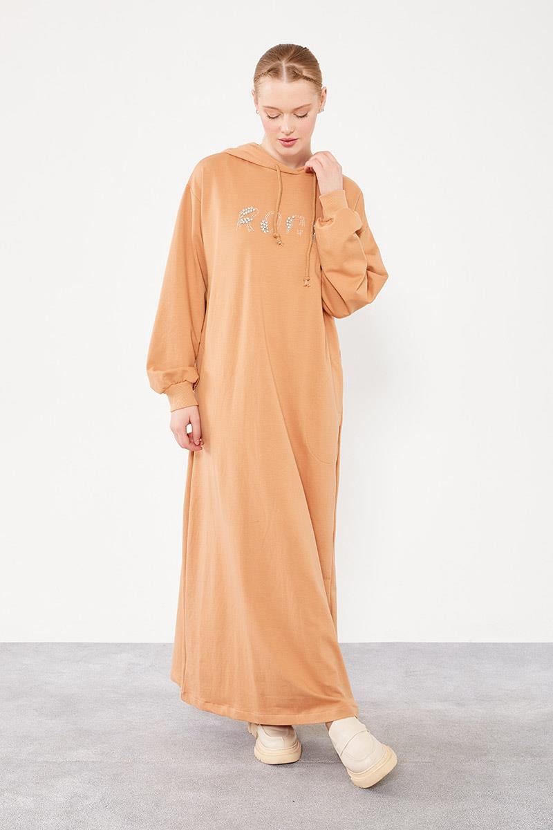 Levidor Camel Taş İşlemeli Kapuşonlu Oversize Elbise