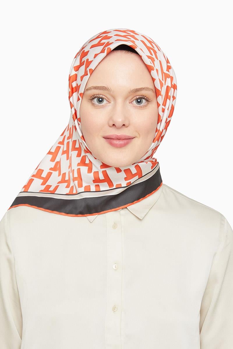 Levidor Mat Siyah Trend Twill Eşarp
