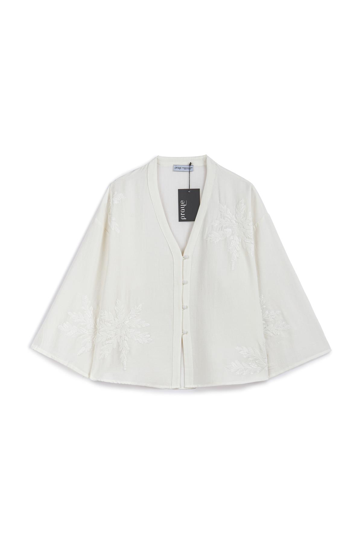 Nakışlı Düğmeli Kimono Ekru