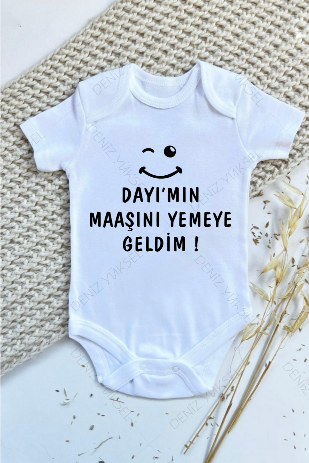 Dayımın Maaşını Yemeye Geldim Body