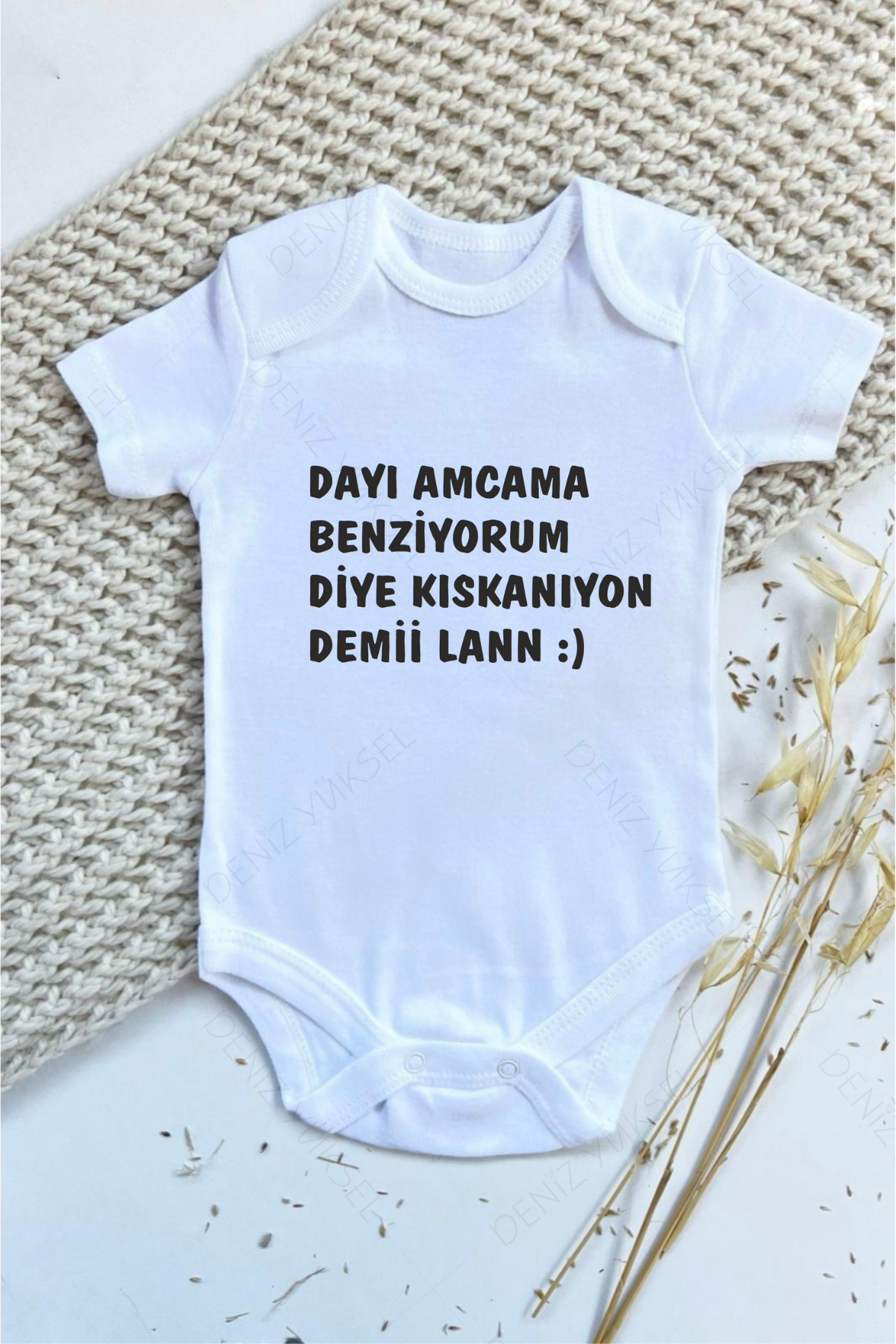 Dayı Amcama Benziyorum Diye Kıskanıyon Demi Body