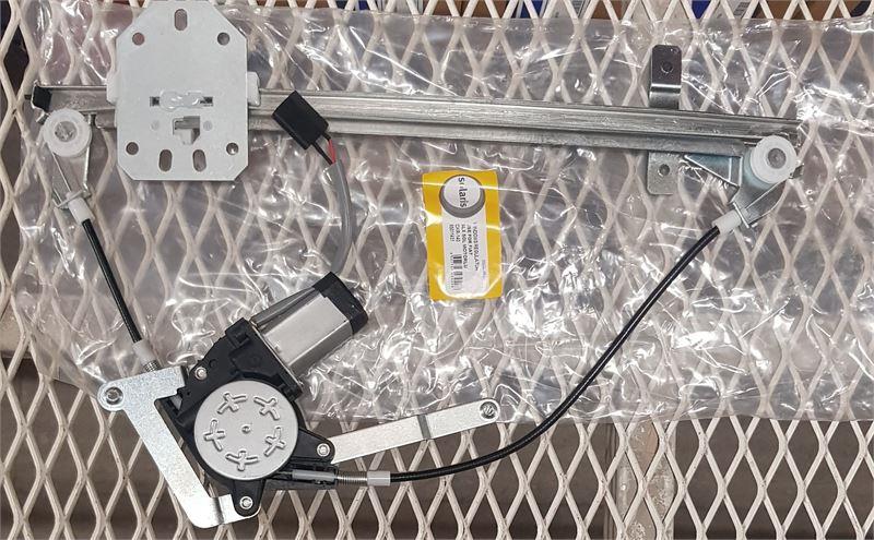 CAM KRİKOSU ÖN SAĞ MOTORLU FİAT SLX