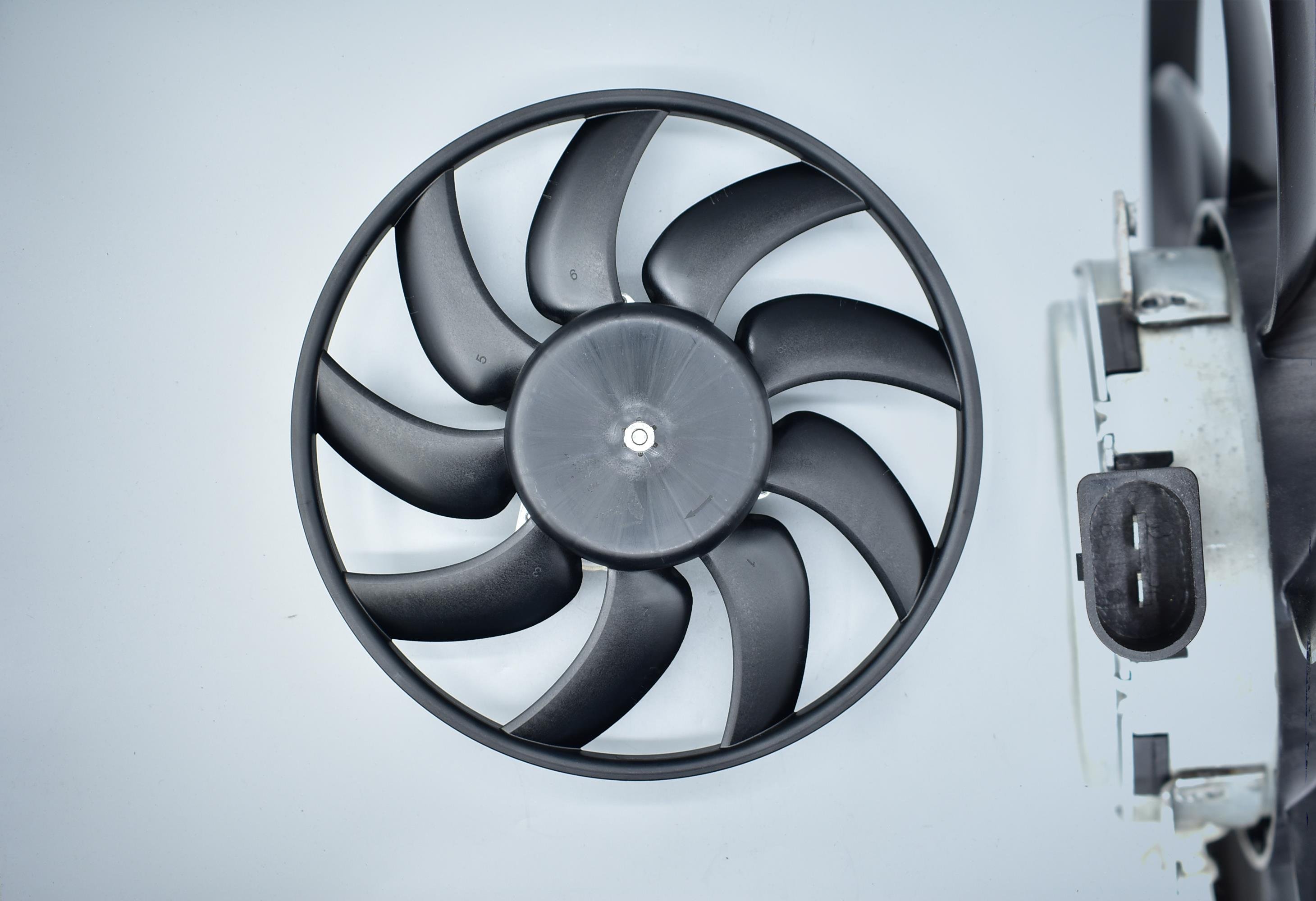 FAN MOTORU SAĞ A4 A5 A6 Q5 CABA CDHA CABB CDHB CJEB CAEB CDNC CAGA 1.8 TFSİ 2.0 TDİ