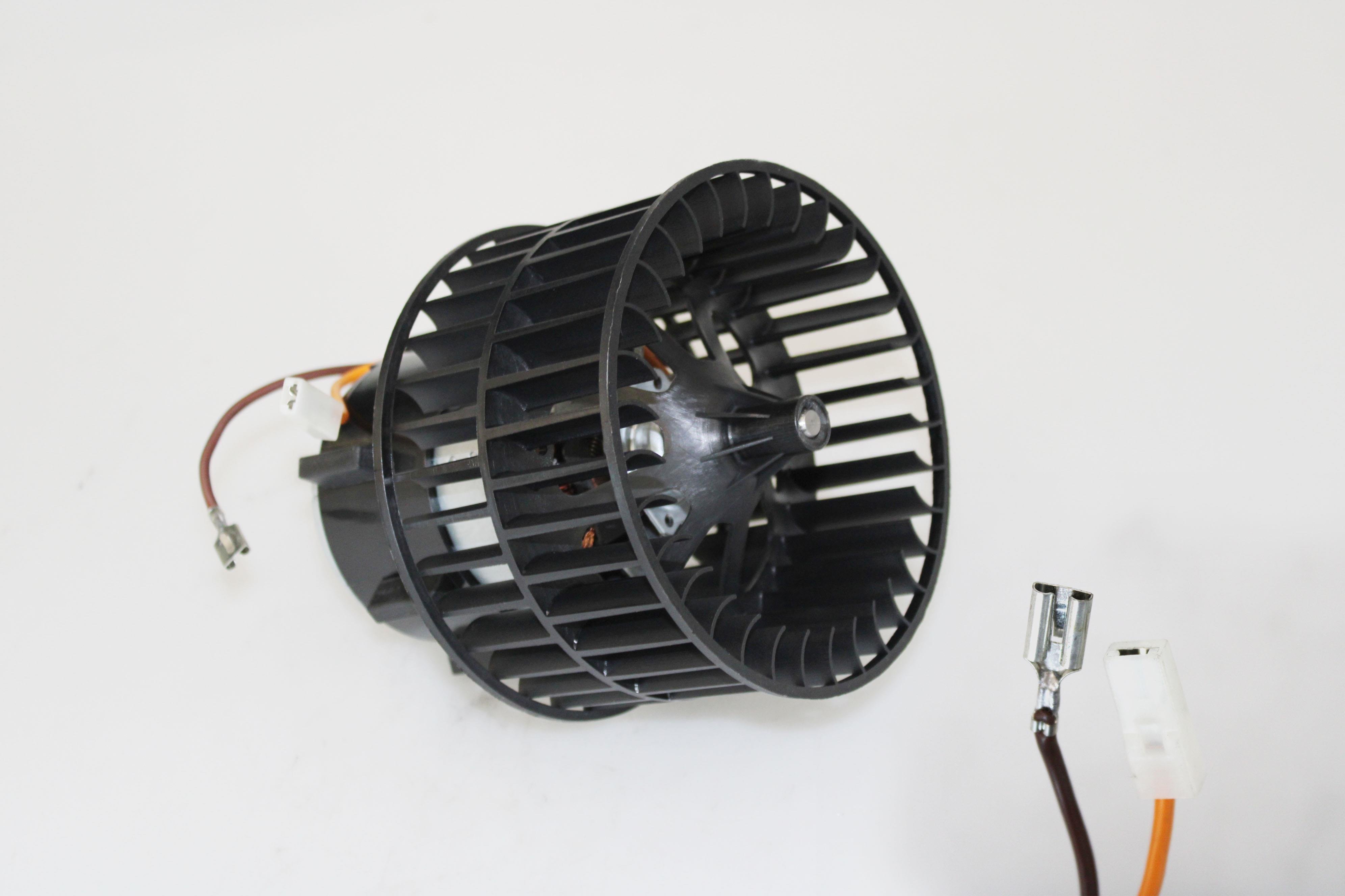 KALORİFER MOTORU CORSA B 93> COMBO 93> TIGRA A 94> 135x80MM (KABLOLU)