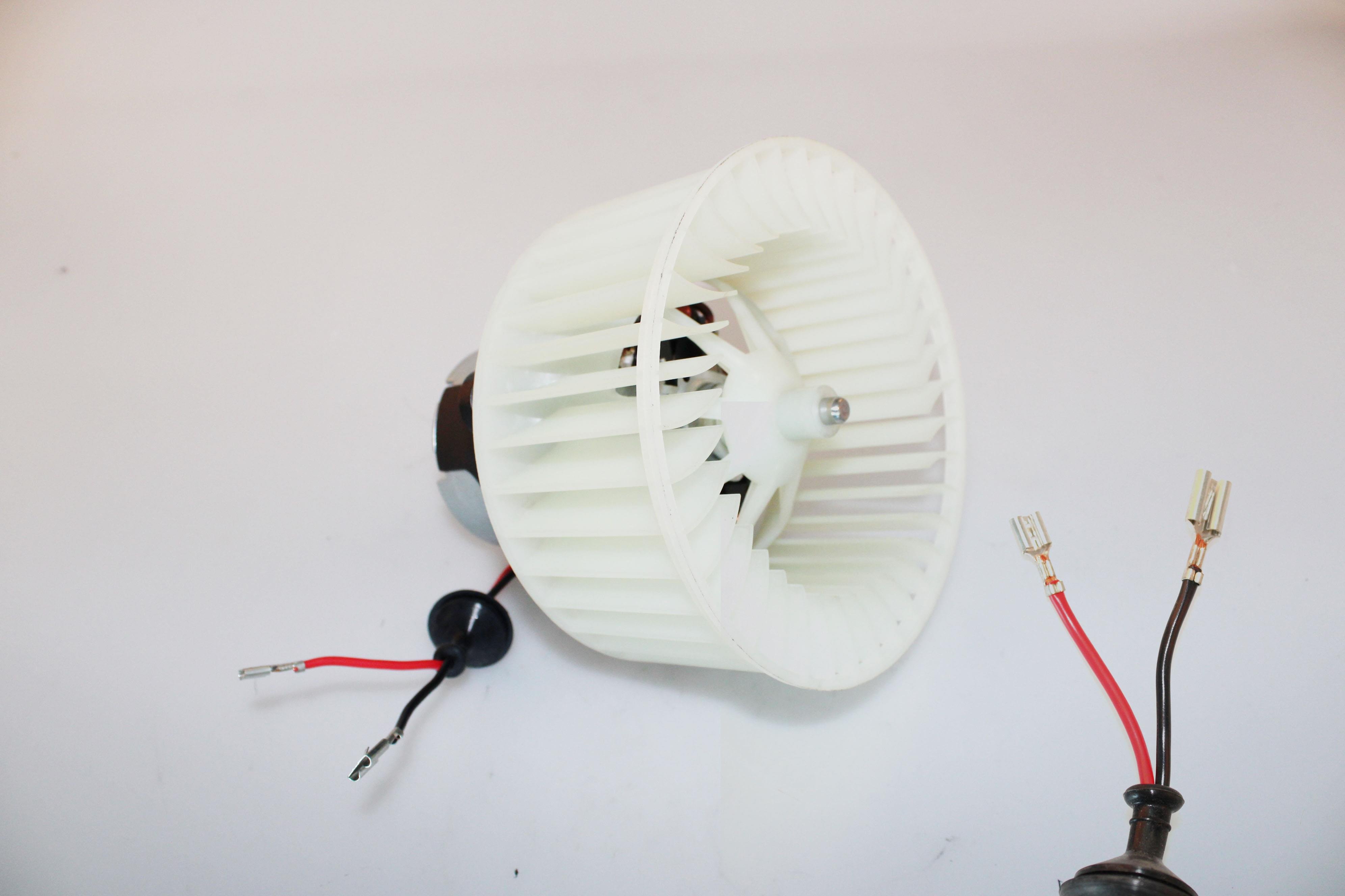 KALORİFER MOTORU OMEGA B 94> VALEO TİP 156.5x71MM (KABLOLU)