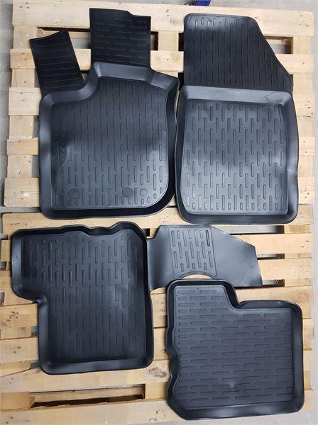 PASPAS HAVUZLU DACİA DUSTER 4×2 2010--> 3D