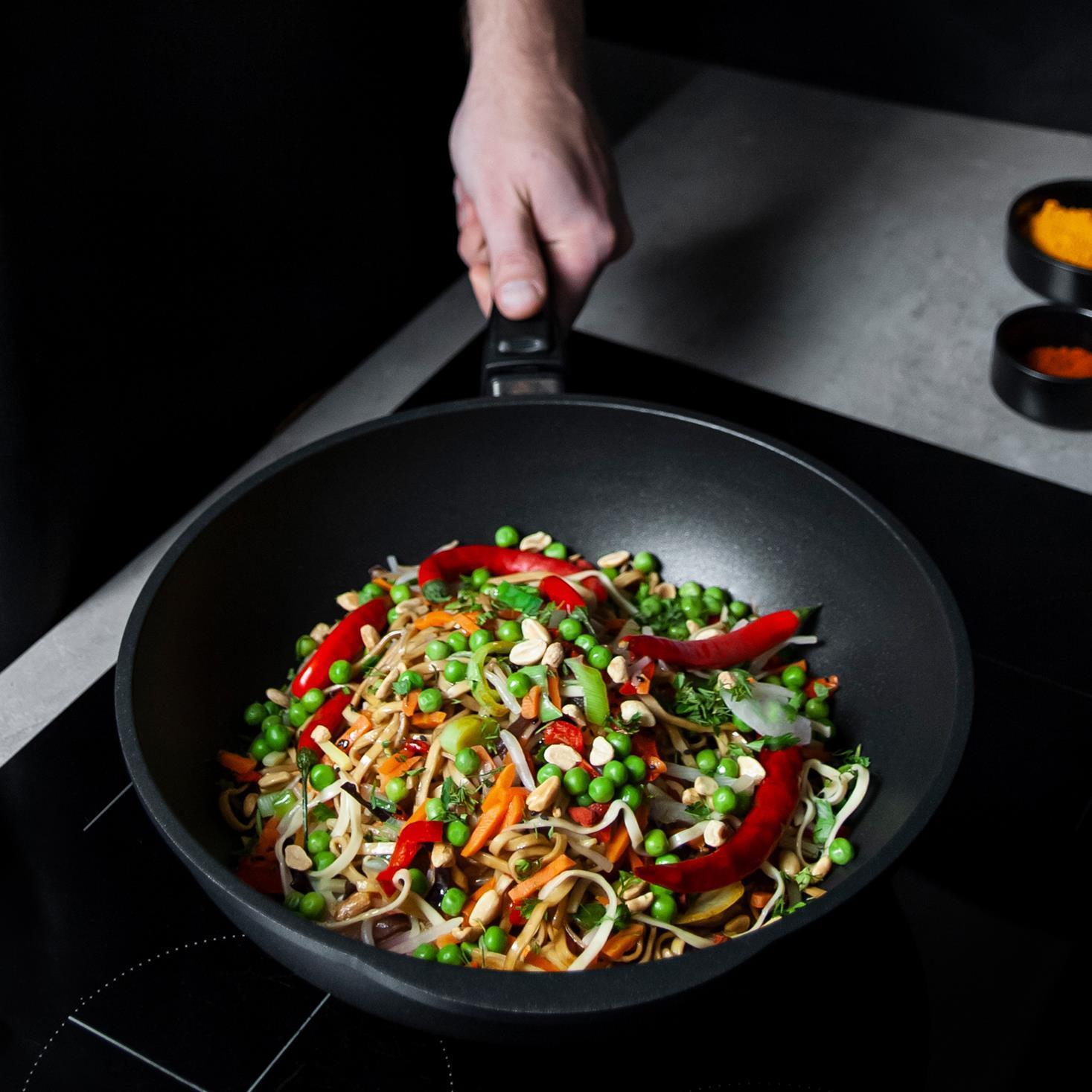 AMT 1030SE Döküm Wok Tava 30cm, h:10cm 2,7Lt
