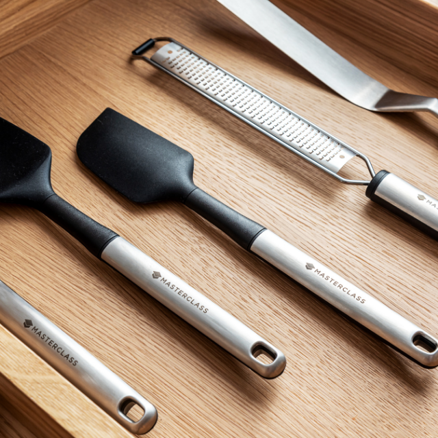 MasterClass MCSSSPAT Soft Grip Spatula Çelik 30cm