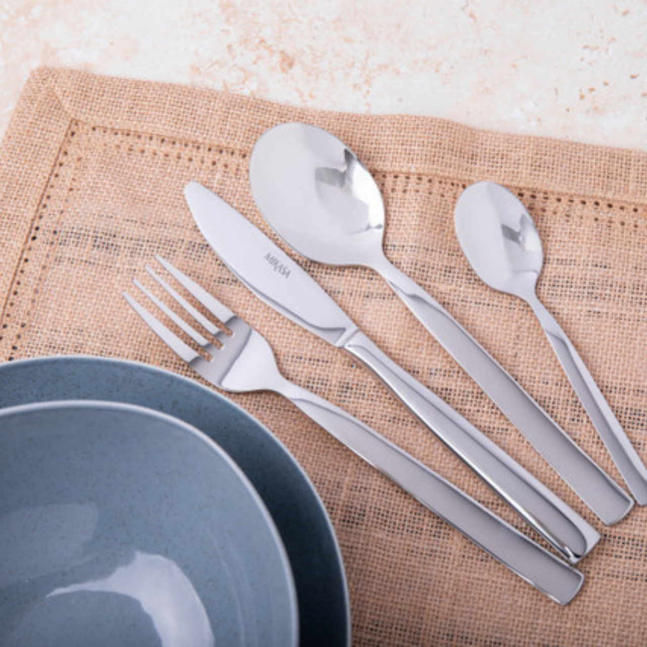 Mikasa MKCUTBEAU16PC Beaumont Paslanmaz Çelik 16 Parça Çatal Kaşık Bıçak Takımı