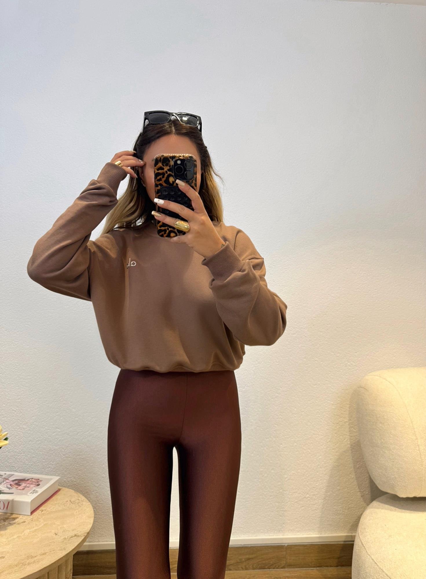 A Kahve Sweatshirt
