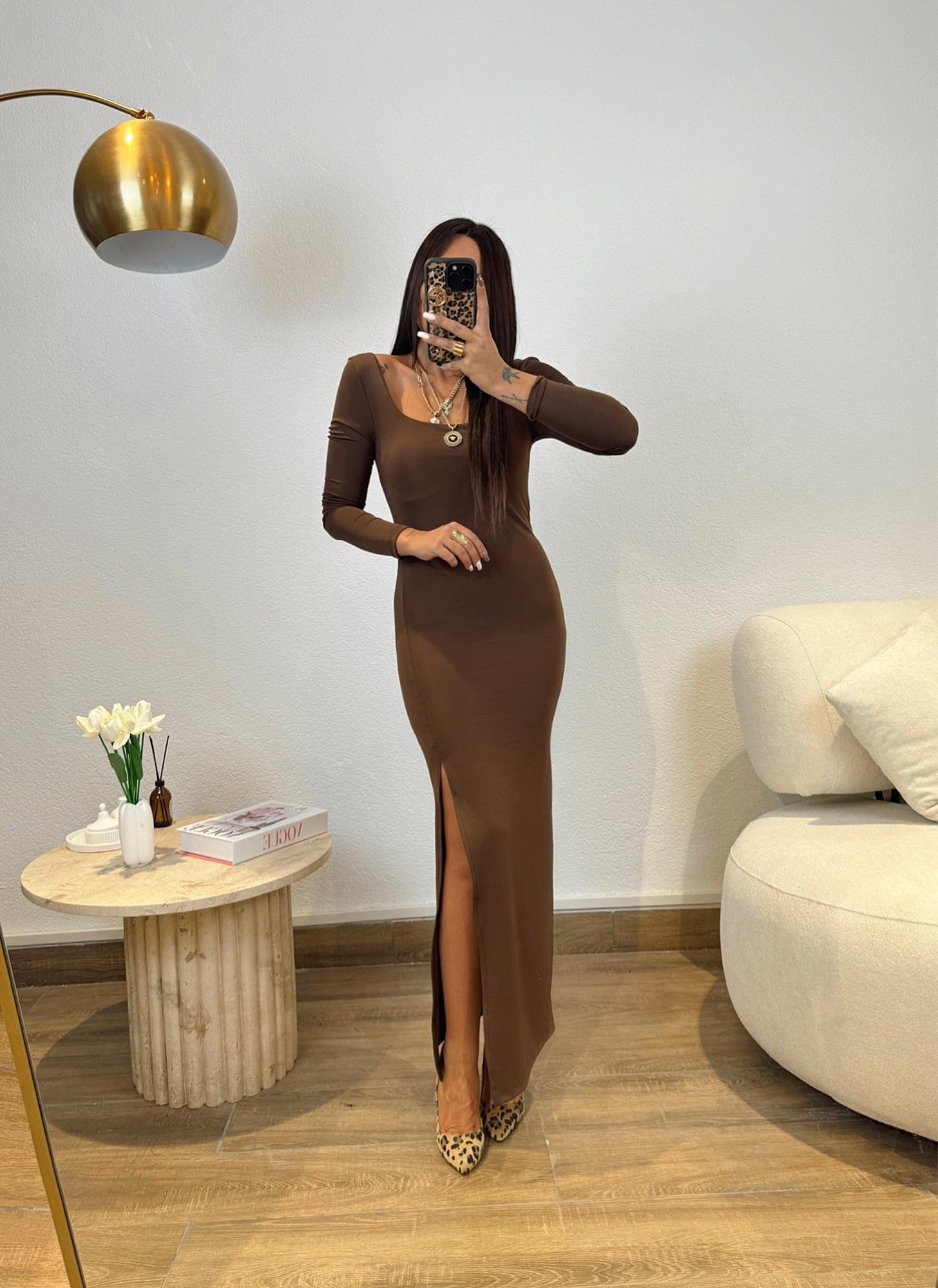Acı Kahve Toparlayıcı Yırtmaçlı Midi Elbise