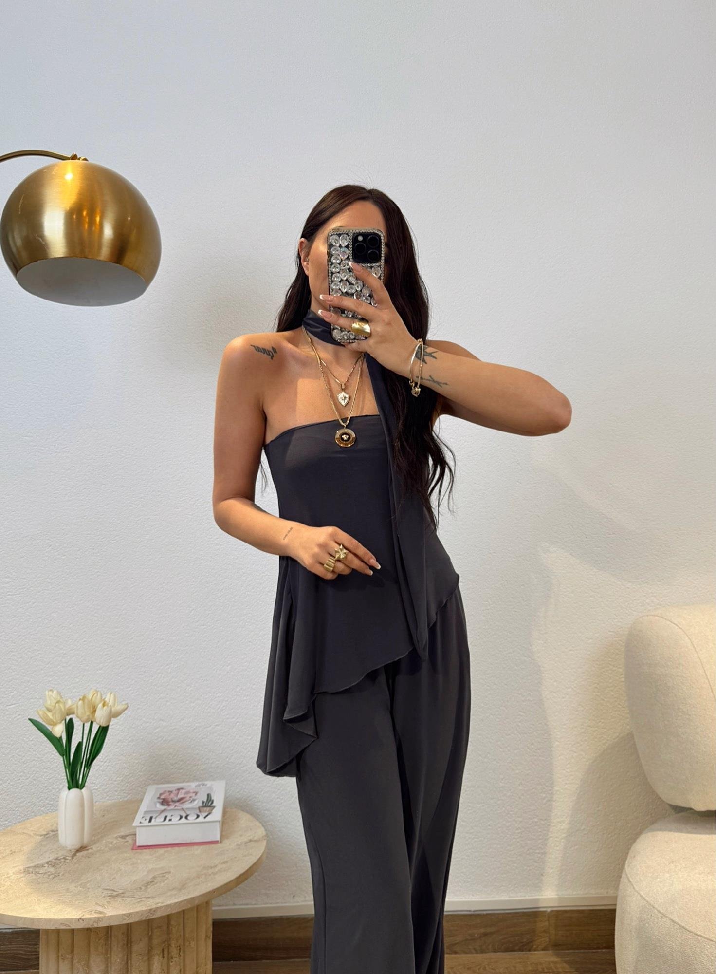 Antrasit Asimetrik Fularlı Bluz-Pantolon Takım