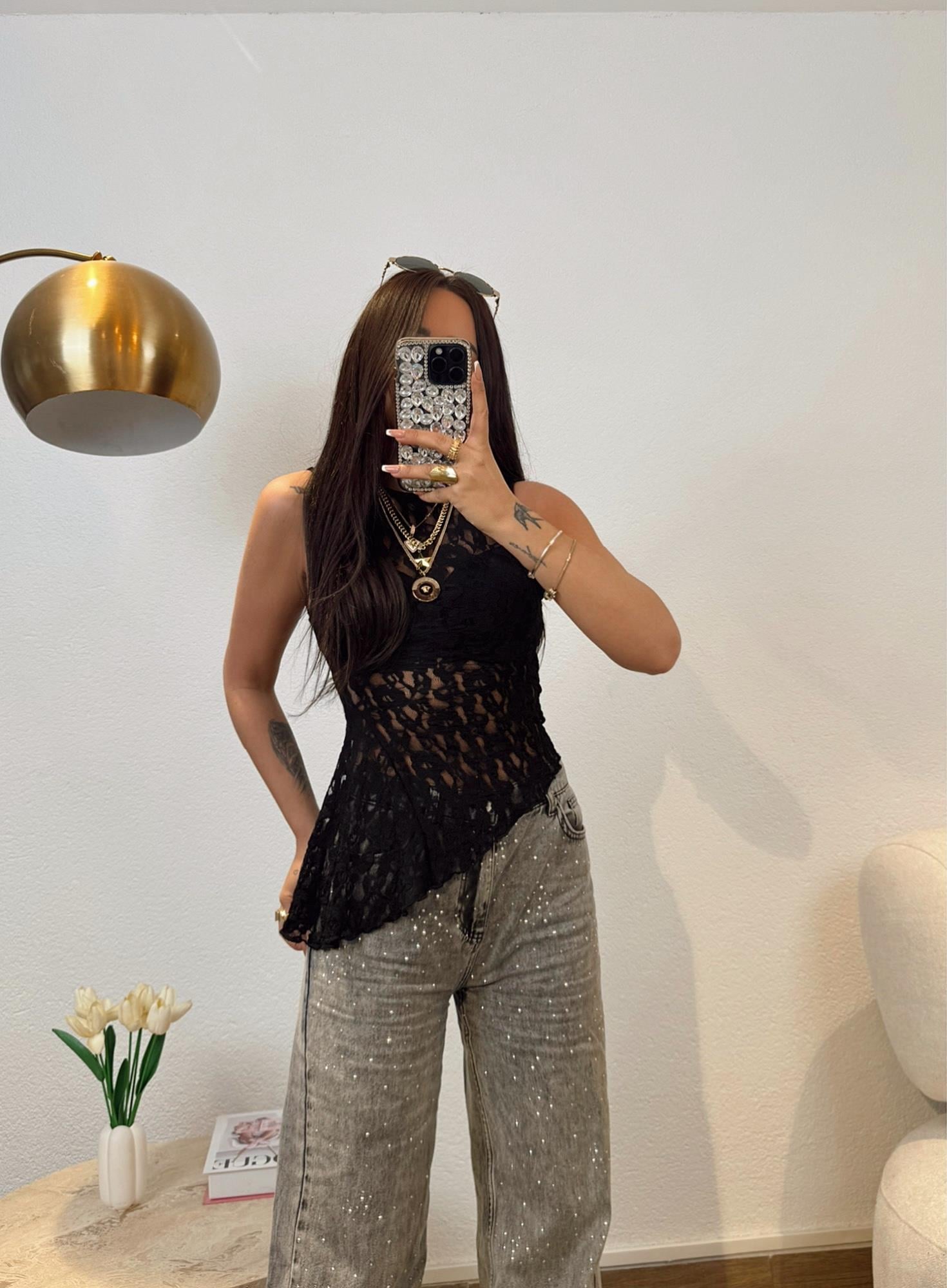 Asimetrik Dantel Siyah Bluz