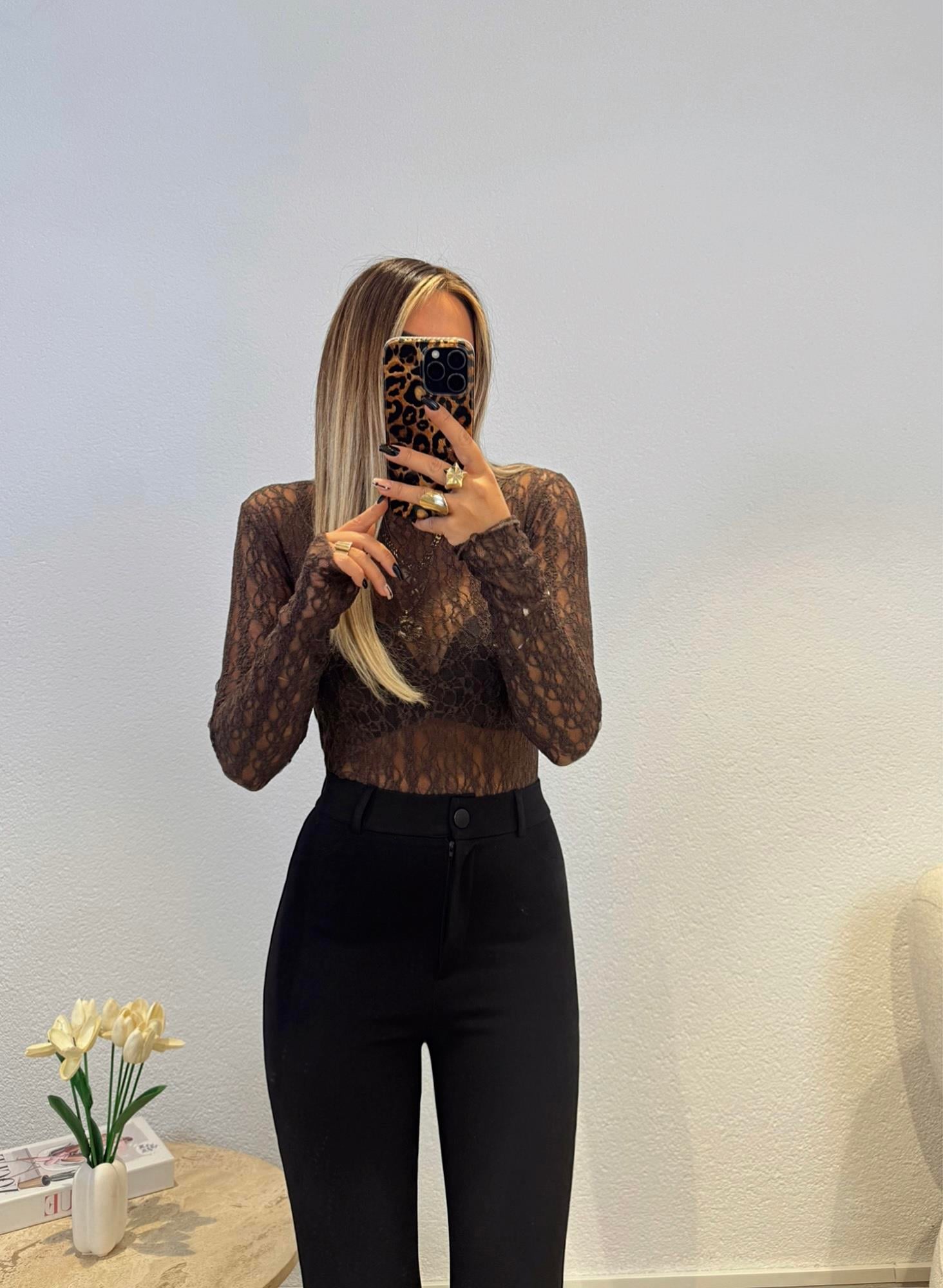 Balıkçı Yaka Dantel Kahve Bodysuit