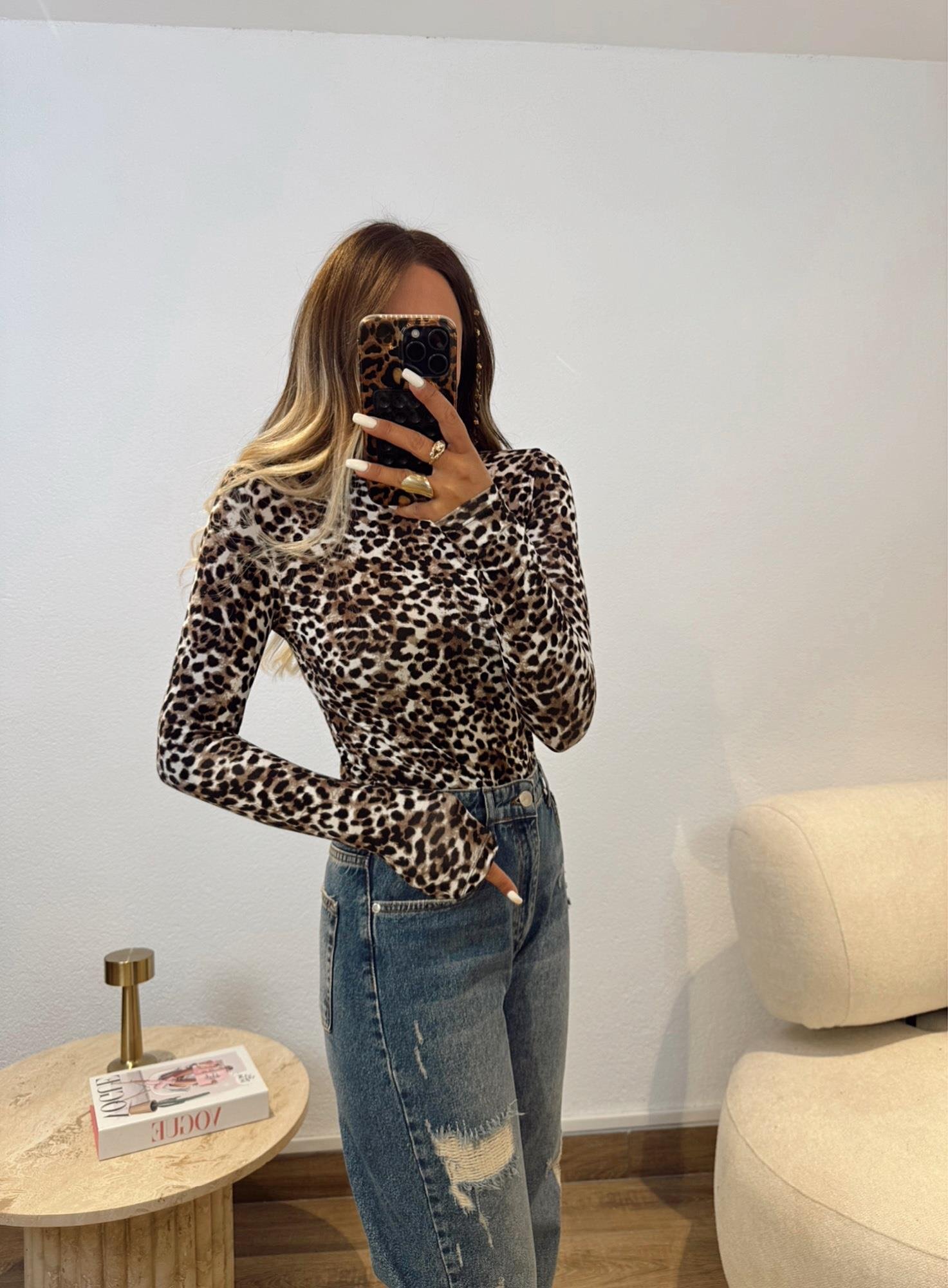Balıkçı Yaka Leopar Desen Badi