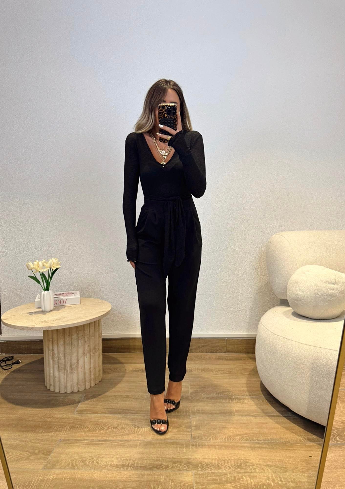 Beli Lastikli Crep Havuç Siyah Pantolon