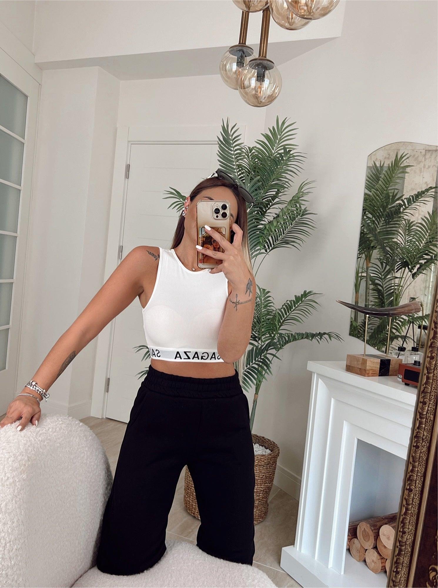 Beyaz Crop Atlet