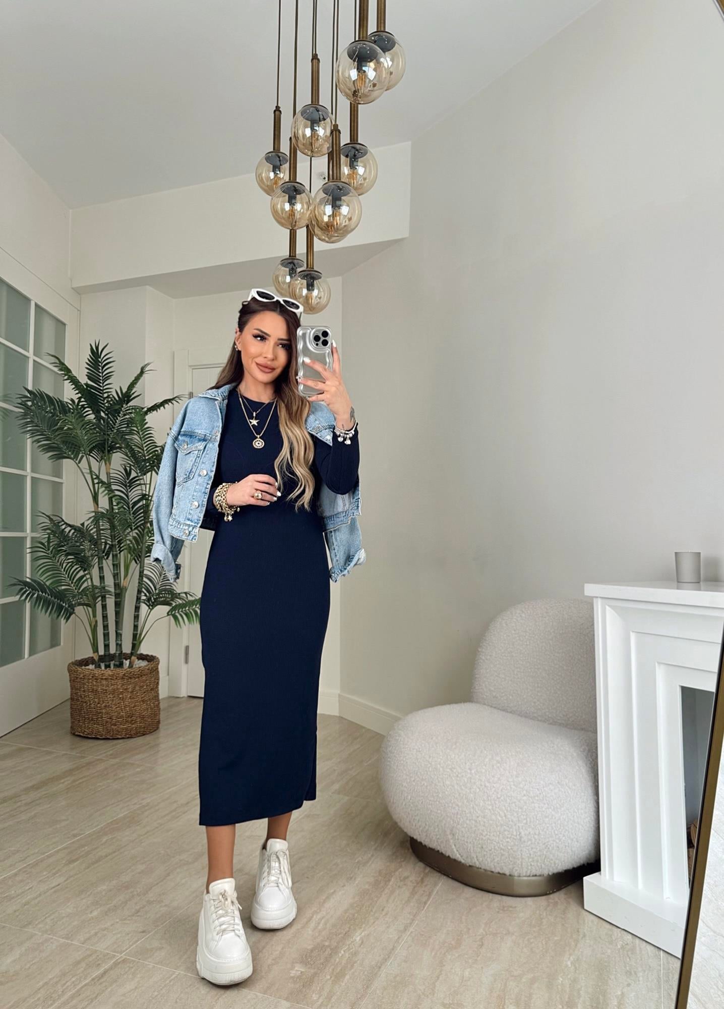 Bisiklet Yaka Yanı Yırtmaçlı Laci Midi Elbise