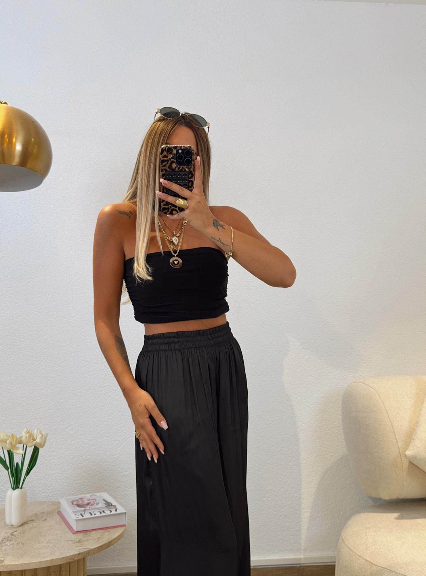 Boyun Detay Sandy Drapeli Crop