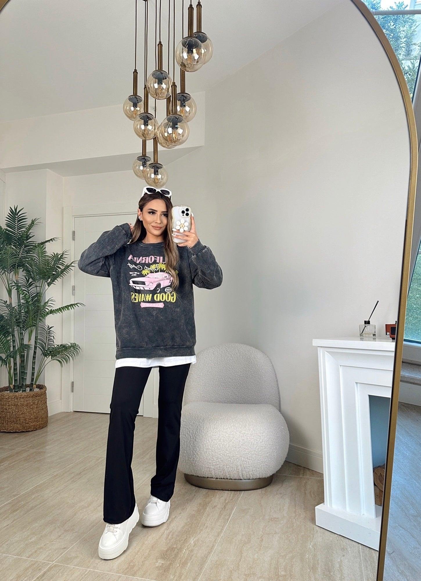 California Baskılı Yıkamalı Sweatshirt