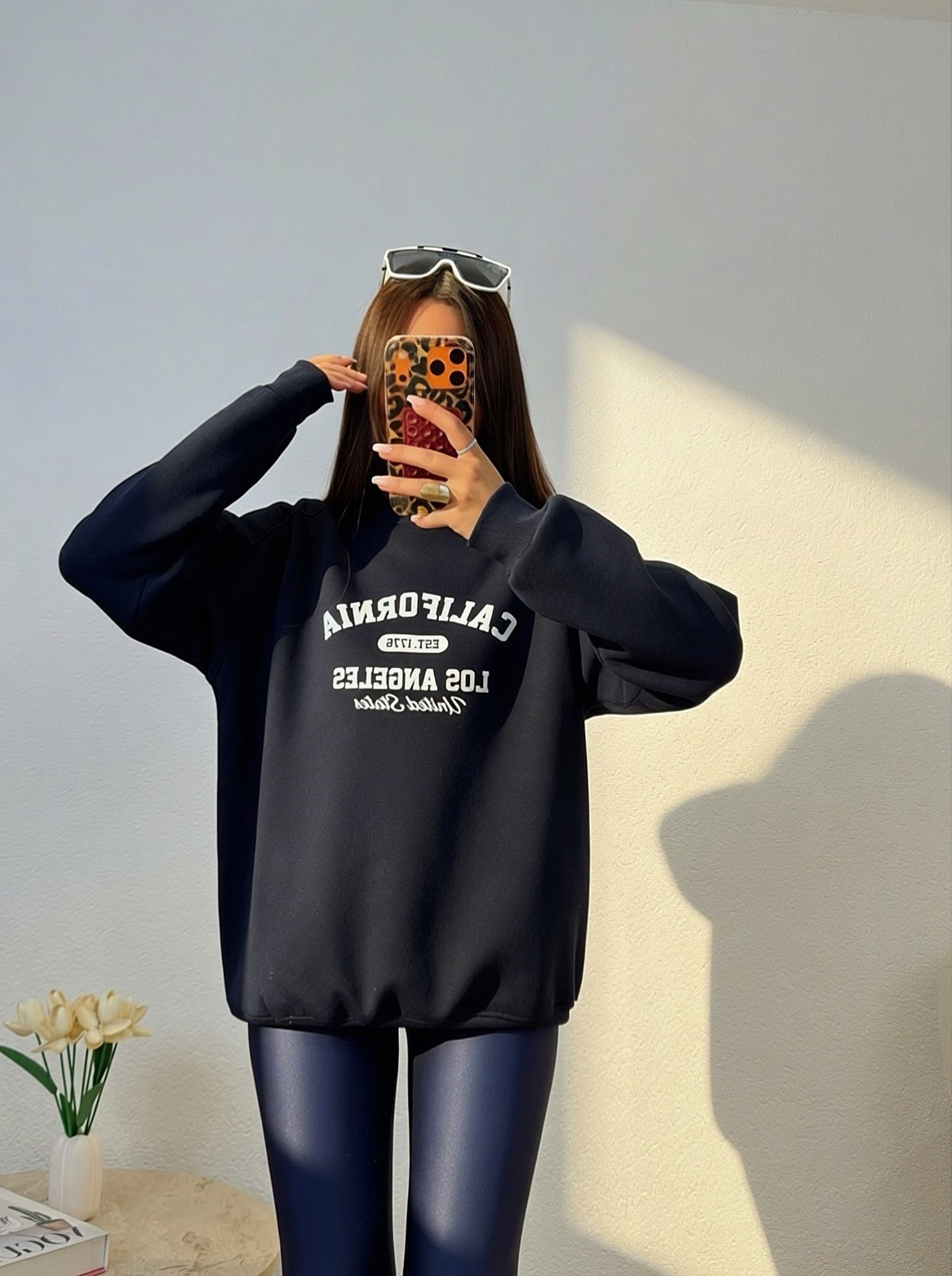 California Şardonlu Laci Sweatshirt