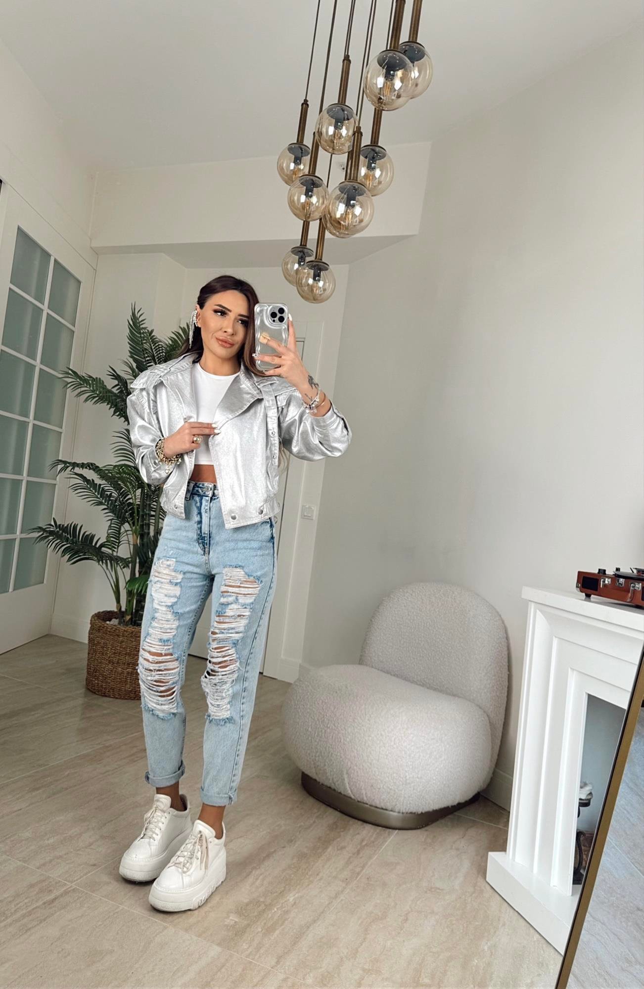 Çok Yırtıklı Buz Mavi Mom Jean