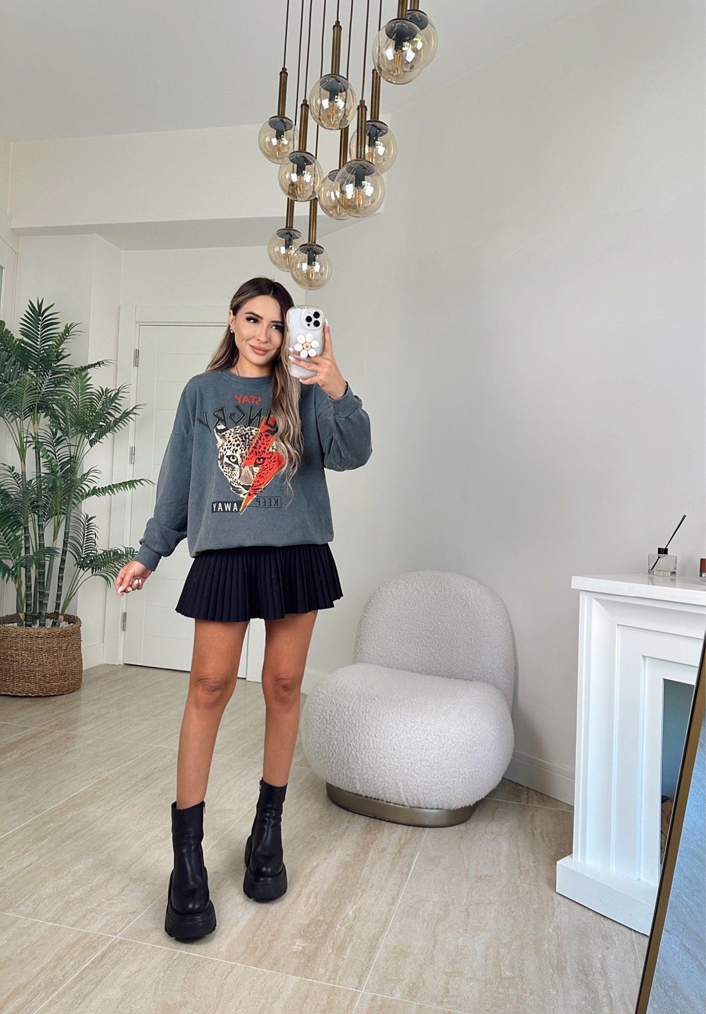 Crep Kumaş Piliseli Siyah Mini Etek