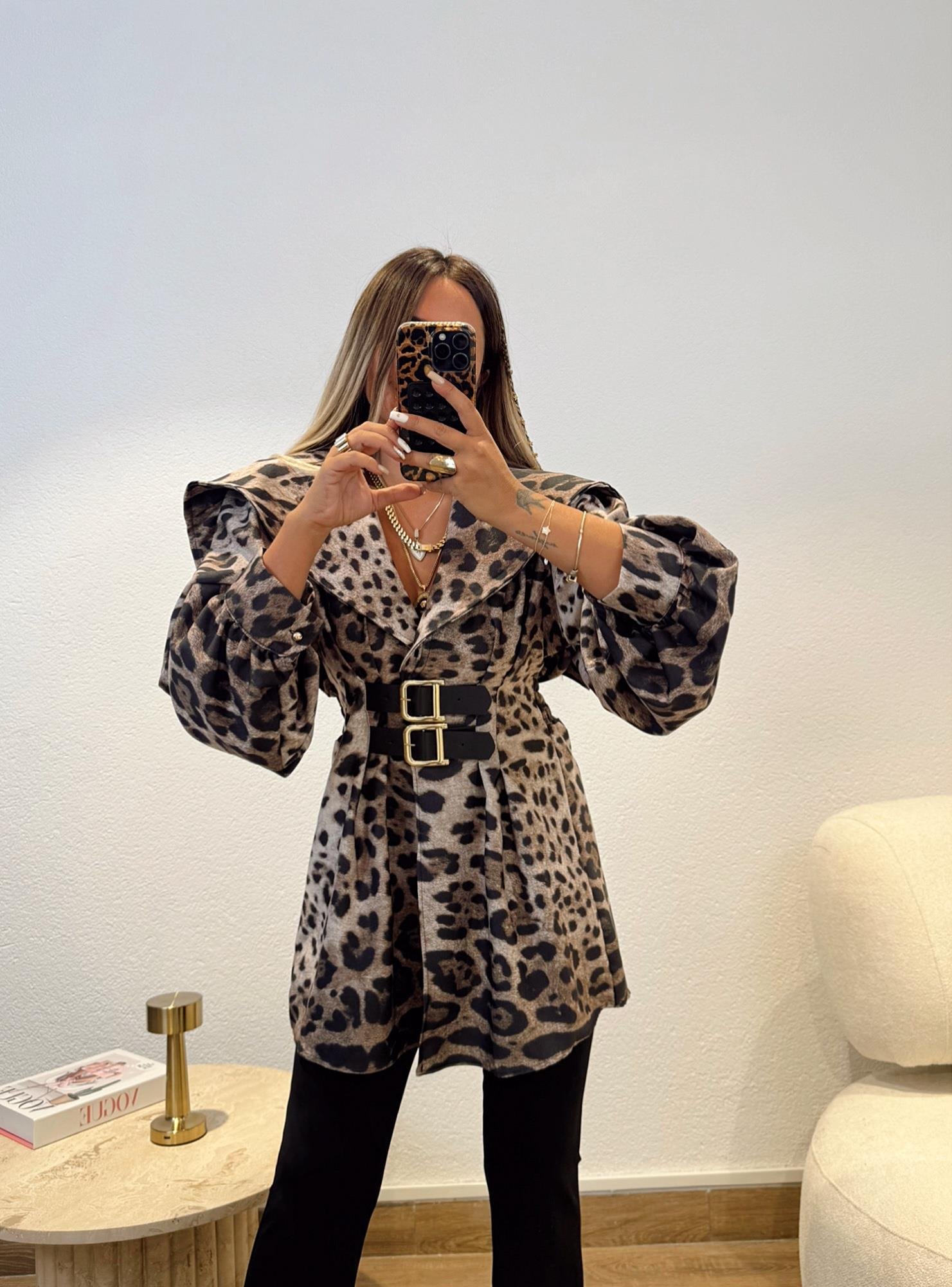 Deri Kemerli Leopar Trenchcoat