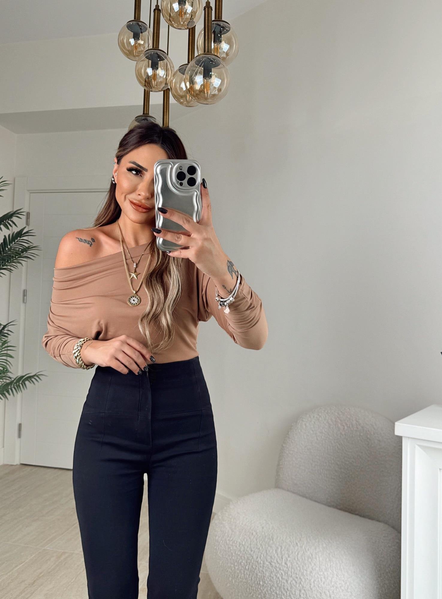 Düşük Omuz Yarasa Model Sandy Taba Badi