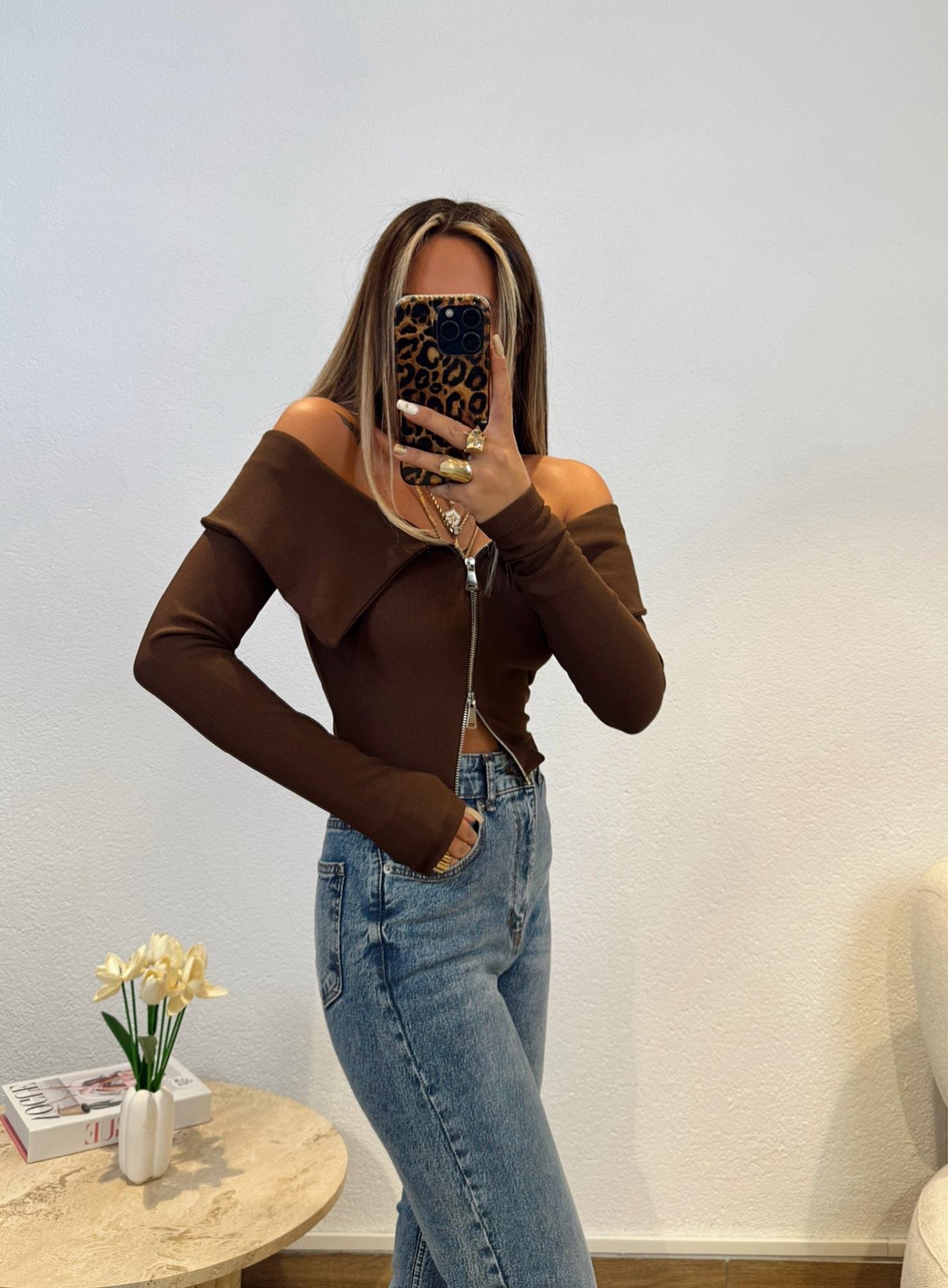 Geniş Yaka Fermuarlı Kahve Crop