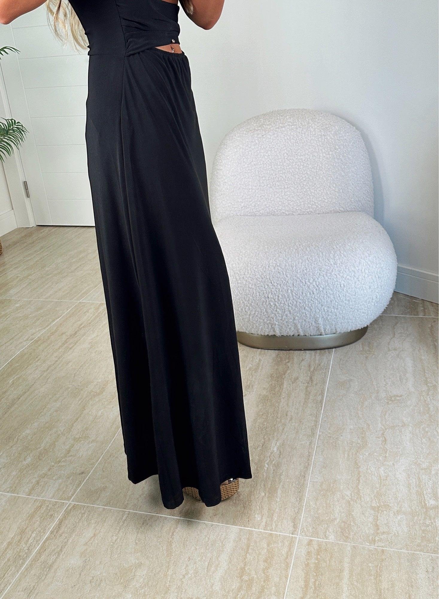 Göbek Dekolteli Yanları Yırtmaçlı Maxi Boy Sandy Elbise
