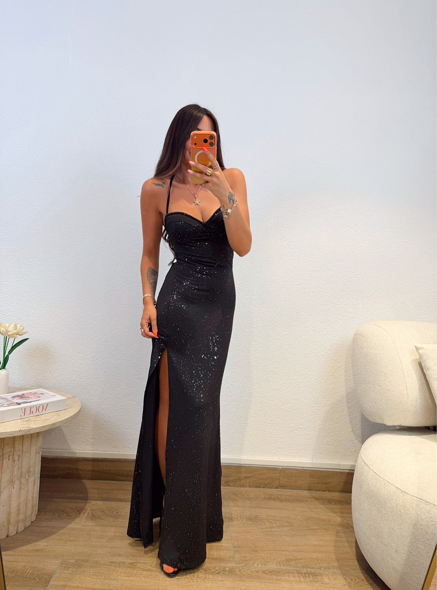 Göğüs Kaplı Sırt Dekolteli Simli Maxi Elbise