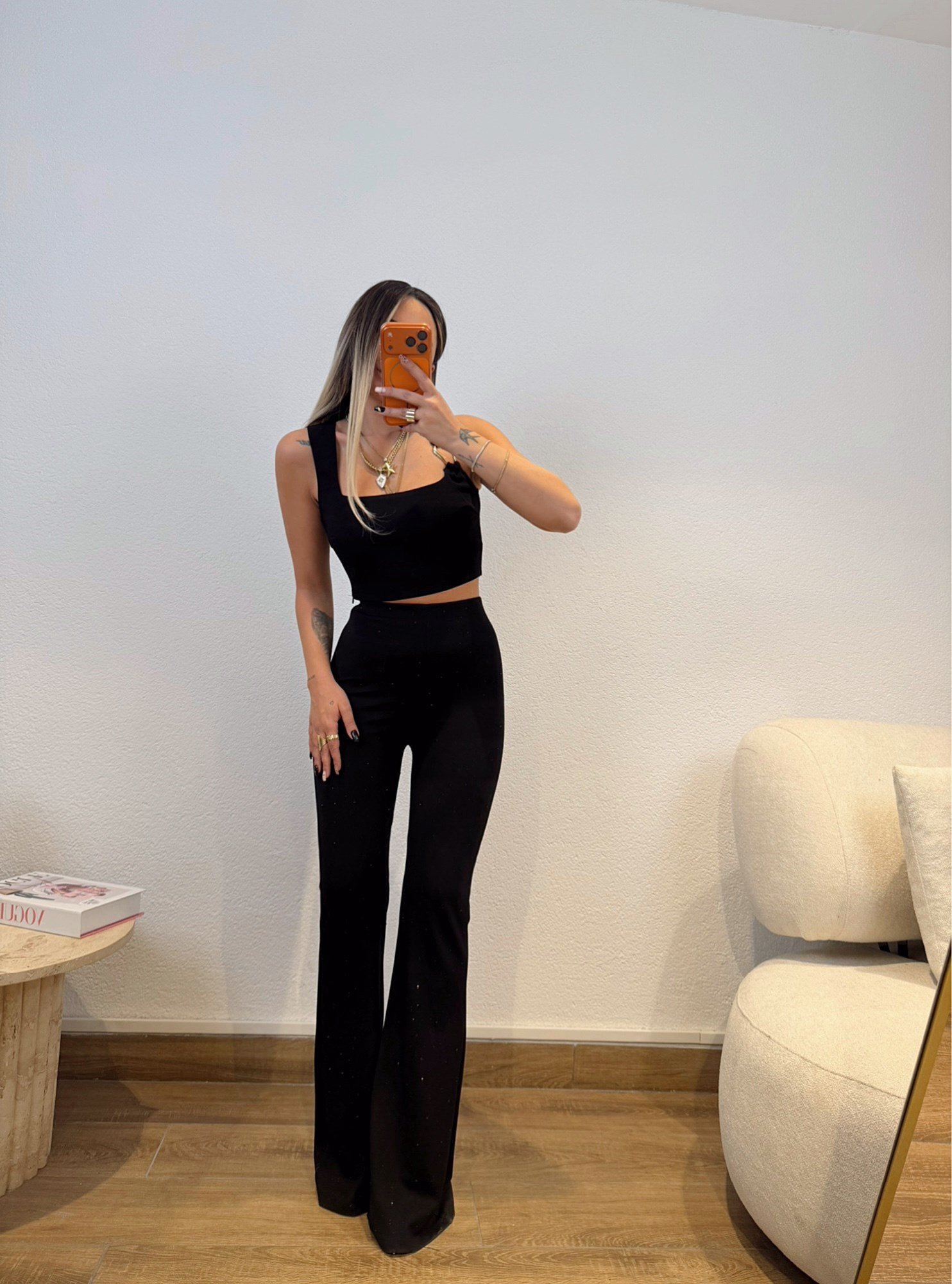 Gold Aksesuarlı Crep Kare Yaka Crop
