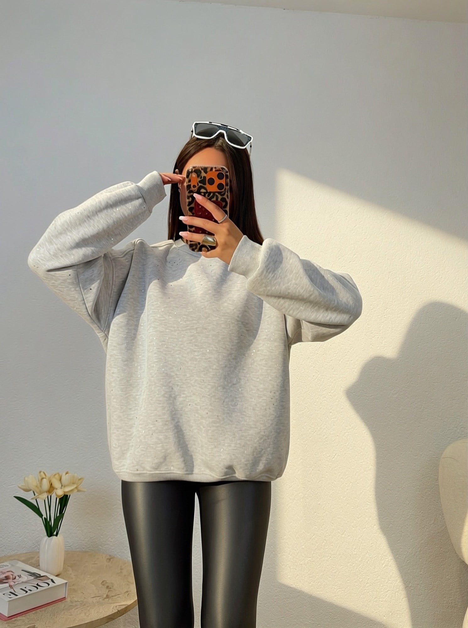 Gri Simli Şardonlu Sweatshirt