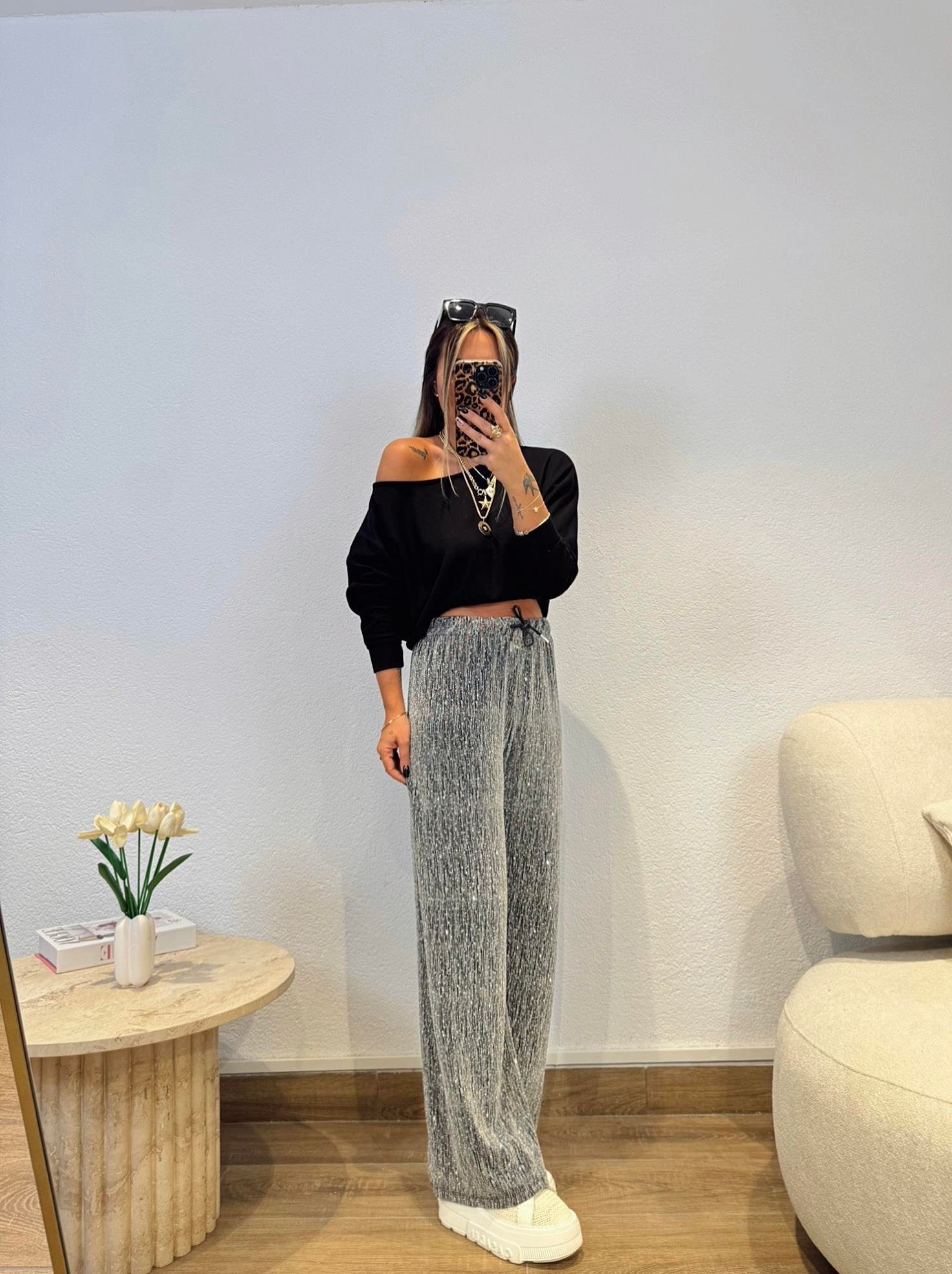 Gümüş Taşlı Rahat Pantolon