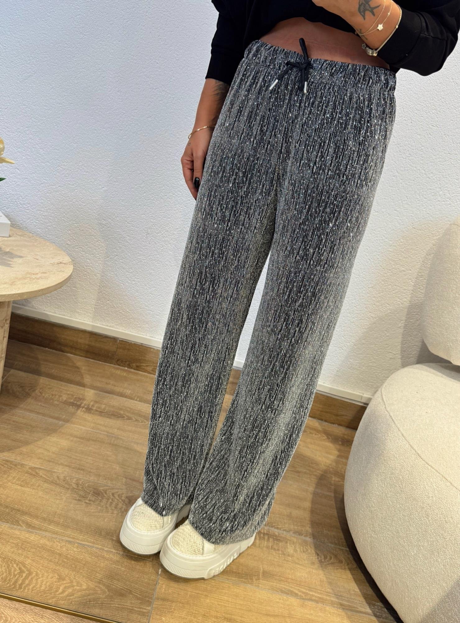 Gümüş Taşlı Rahat Pantolon