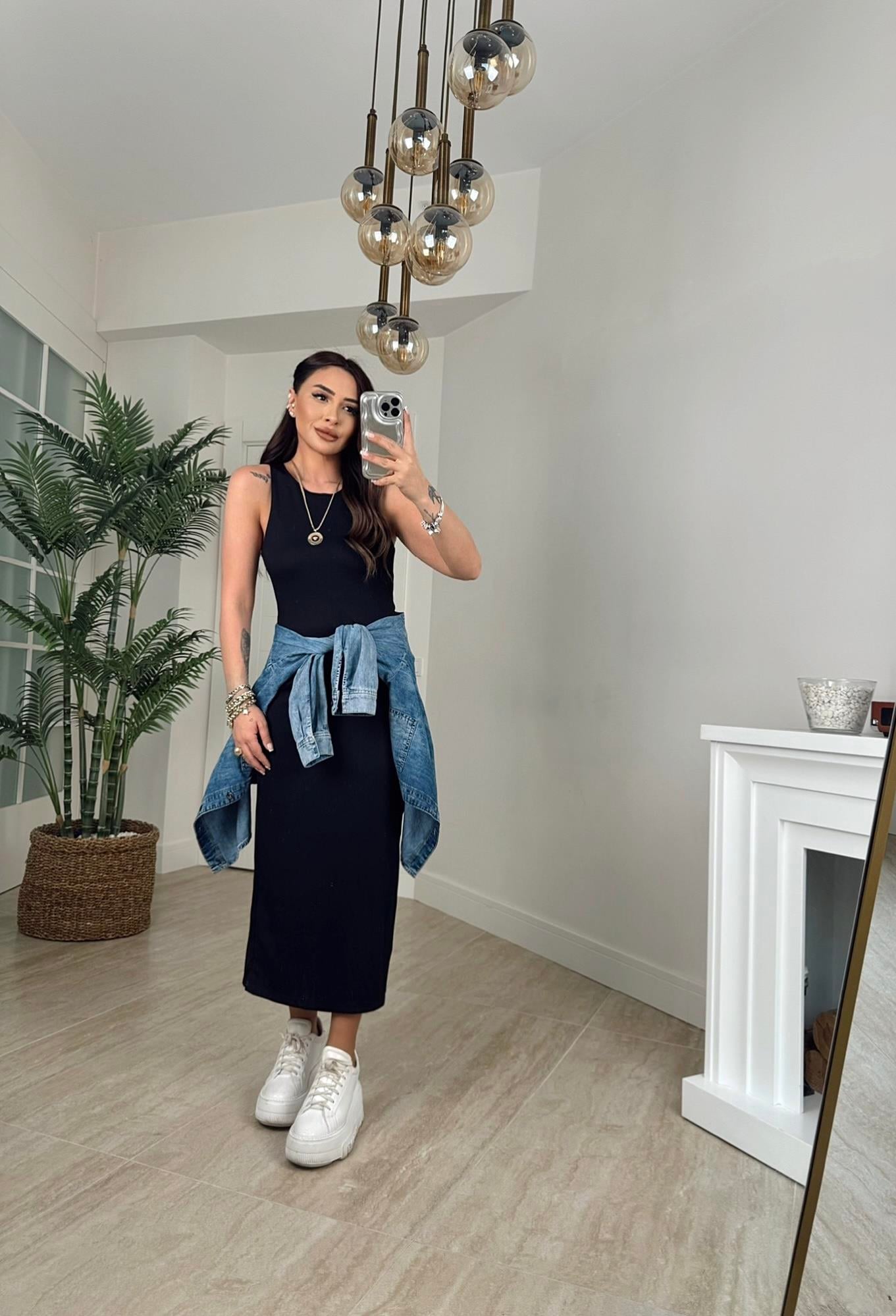 Halter Yaka Basic Midi Boy Elbise